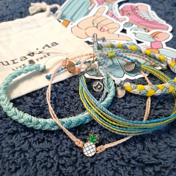 SOLD Pura Vida mixed summer colors pack - Picture 2 of 3